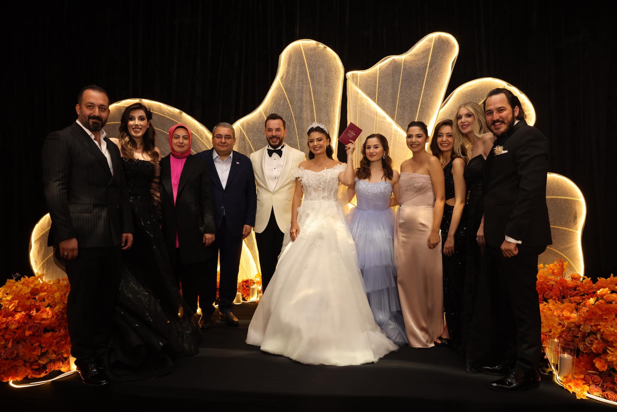 Dr. Mesut Özarslan, genç çiftin düğün töreninde yer aldı