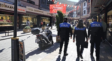 Afyon Polisi bir haftada 10 bin kişinin kimlik sorgulamasını yaptı