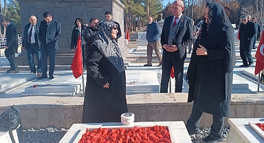 Başkan Köksal, Regaip Kandilinde Şehit Aileleriyle Buluştu