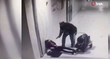 Önce tartıştığı kadına, daha sonra kendi kafasına sıktı  