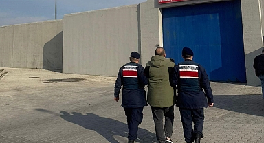 22 yıl hapis cezasıyla aranan şahsı jandarma yakaladı
