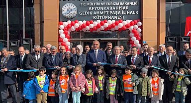 Bakan Ersoy, Afyonkarahisar'da kütüphane açılışı yaptı