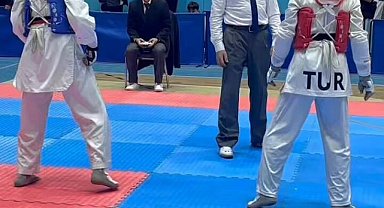 Afyonkarahisar'da Taekwondo Grup Müsabakaları Başladı