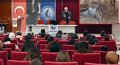 “Doğaya Saygı, Eber Gölü’ne Hayat” Konferansı Düzenlendi