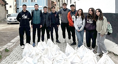 Tarihi Lise Öğrencilerinden Örnek davranış