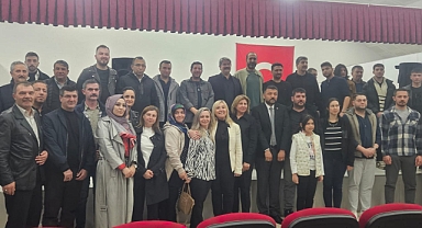 TÜRKAV Afyonkarahisar'dan Ramazan'a özel tasavvuf musikisi dinletisi