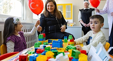 Zaferin Çocukları Kreş Ve Gündüz Bakımevi İle Zübeyde Hanım Bilgi Evi Açıldı