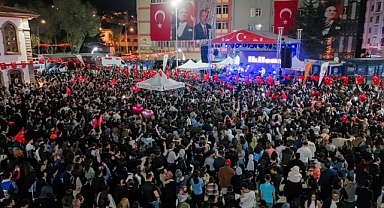 23 NİSAN'DA COŞKU DORUKTAYDI