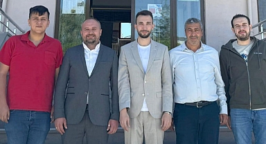 AK GENÇLİK HEYETİ SULTANDAĞI’NDA BAŞKAN ALDIRMAZ’LA BİR ARAYA GELDİ