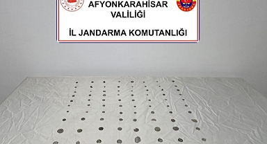 Jandarma'dan bir eve tarihi eser baskını