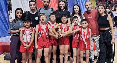 Afyonkarahisar'da Artistik Cimnastik Coşkusu: Sporcular Çifte Zafer Elde Etti