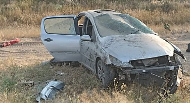 Afyonkarahisar'da trafik kazası, 1 ölü 2 yaralı