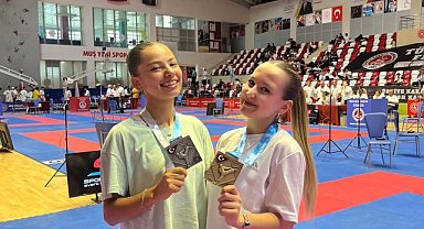 Afyonkarahisar'dan Karate'de Büyük Başarı: Tuğba Süngü Altın, Melek Gültekin Gümüş Madalya Kazandı
