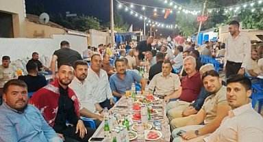 AK Parti Afyon Heyeti, Aydın ve Arık Ailelerinin Düğün Törenine Katıldı