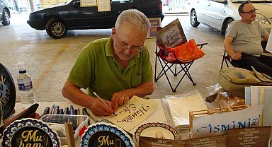 Kütahyalı kaligrafi sanatçısı Akif Ören: "Yazı, ruhun ve bedenin terbiyesidir"