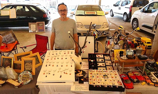 Kütahyalı sanatçı Erdoğan Başaran'dan sıkma kehribardan özgün kolyeler