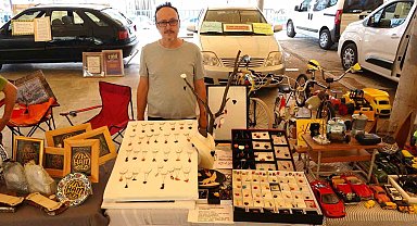 Kütahyalı sanatçı Erdoğan Başaran'dan sıkma kehribardan özgün kolyeler