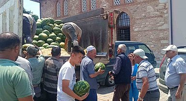 Orman yangınında zarar gören çiftçilere anlamlı destek