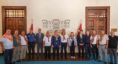 Yörük-Türkmen temsilcilerinden Vali Sözer'e ziyaret