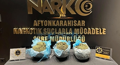 Afyonkarahisar’da 3 Kilo 750 Gram Uyuşturucu Ele Geçirildi