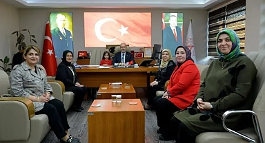 AK Parti Kadın Kolları'ndan Öztürk’e Ziyaret