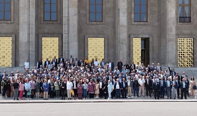 İLÇE BAŞKANLARINDAN TEPKİ 